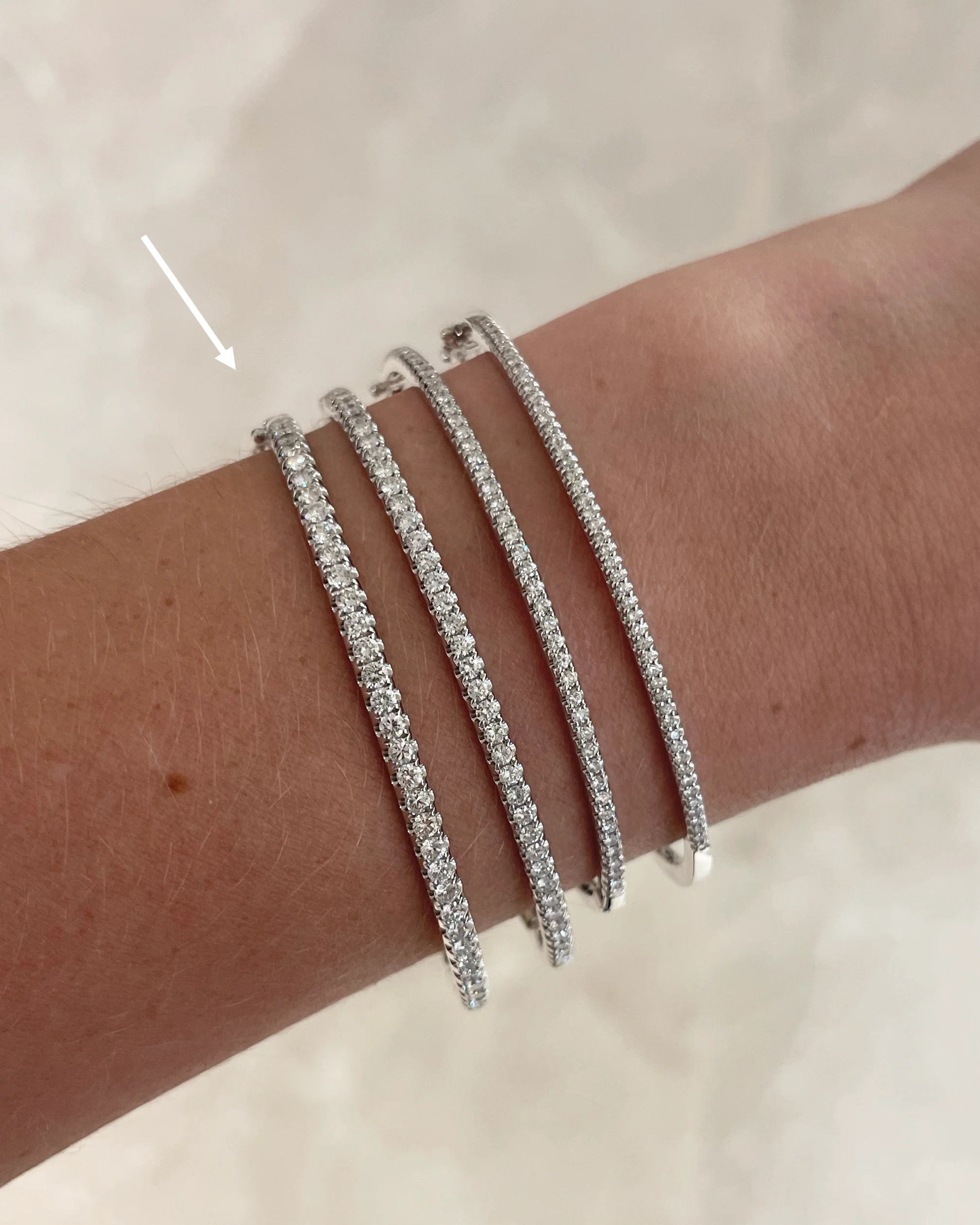 Brown & Co. 18k White Gold1.45ct Round Diamond Bangle - Image 2