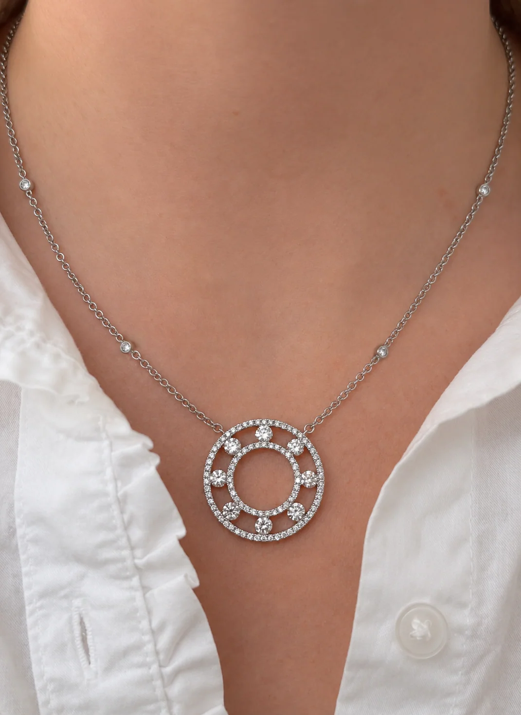 18k White Gold 3.25ctw Diamond Open Circle Pendant Necklace - Image 2