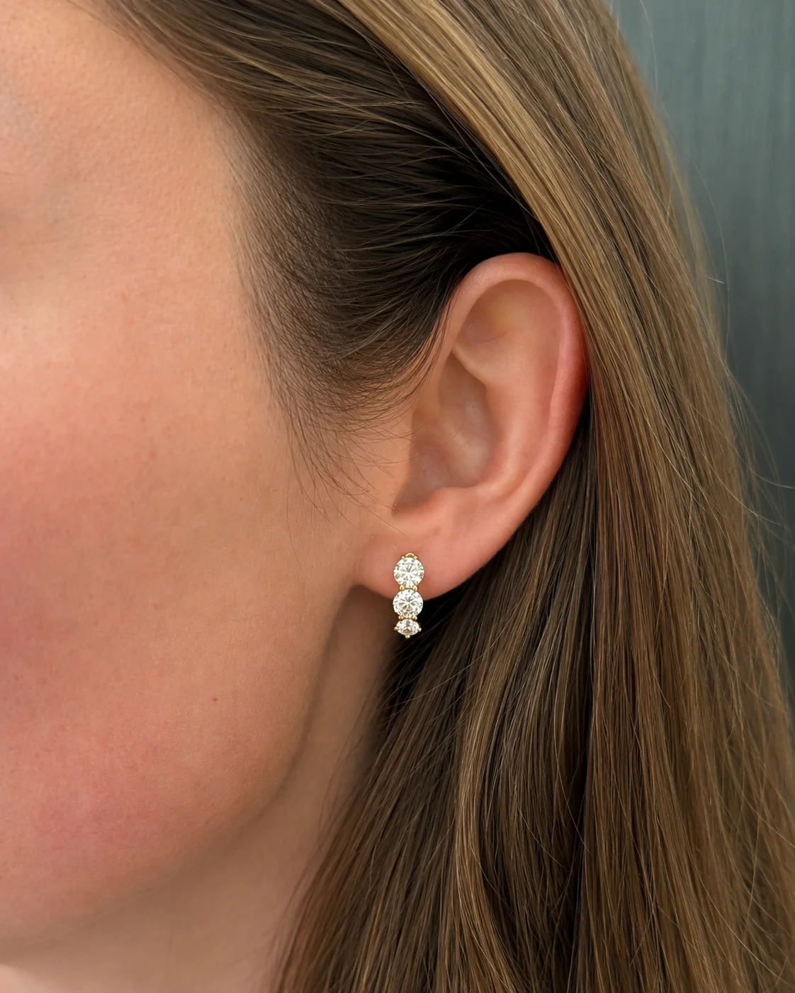 18k Yellow Gold 3.00ctw Diamond Hoop Earrings - Image 2